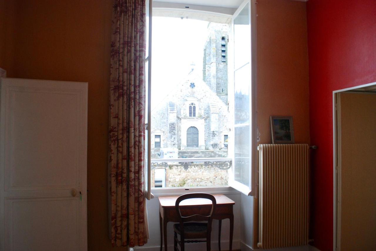 Bed and Breakfast Yxie - Manoir Des Arts Villeblevin Exterior foto