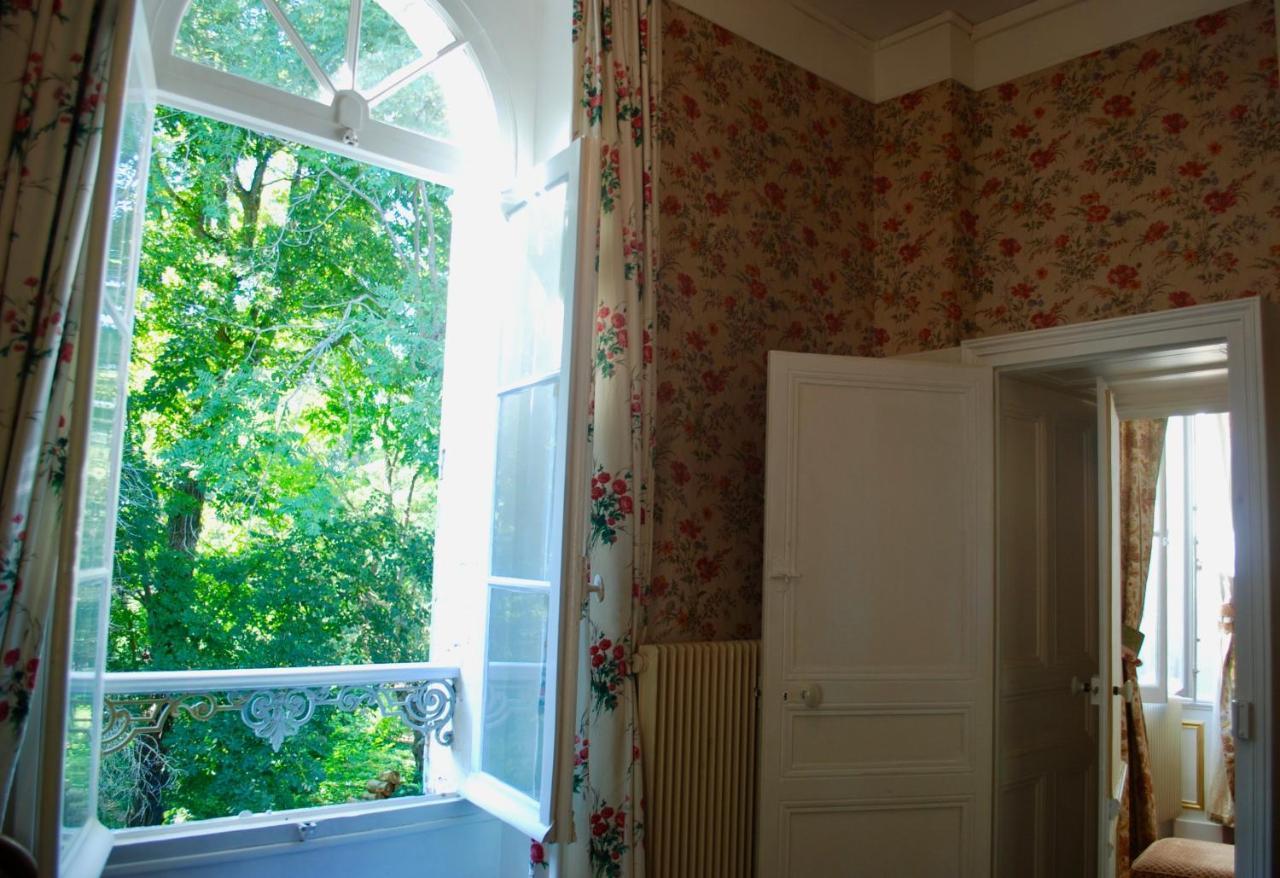 Bed and Breakfast Yxie - Manoir Des Arts Villeblevin Exterior foto