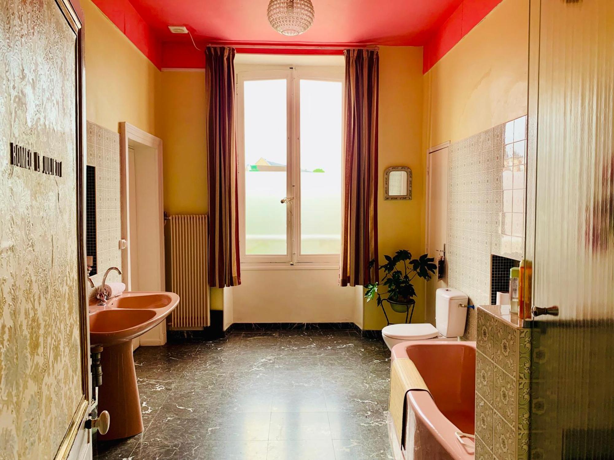 Bed and Breakfast Yxie - Manoir Des Arts Villeblevin Habitación foto